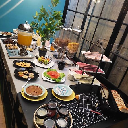 Hotel Europa モンテビデオ エクステリア 写真