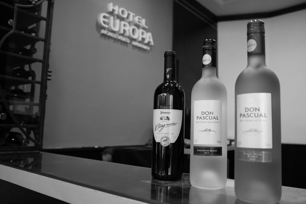 Hotel Europa モンテビデオ エクステリア 写真