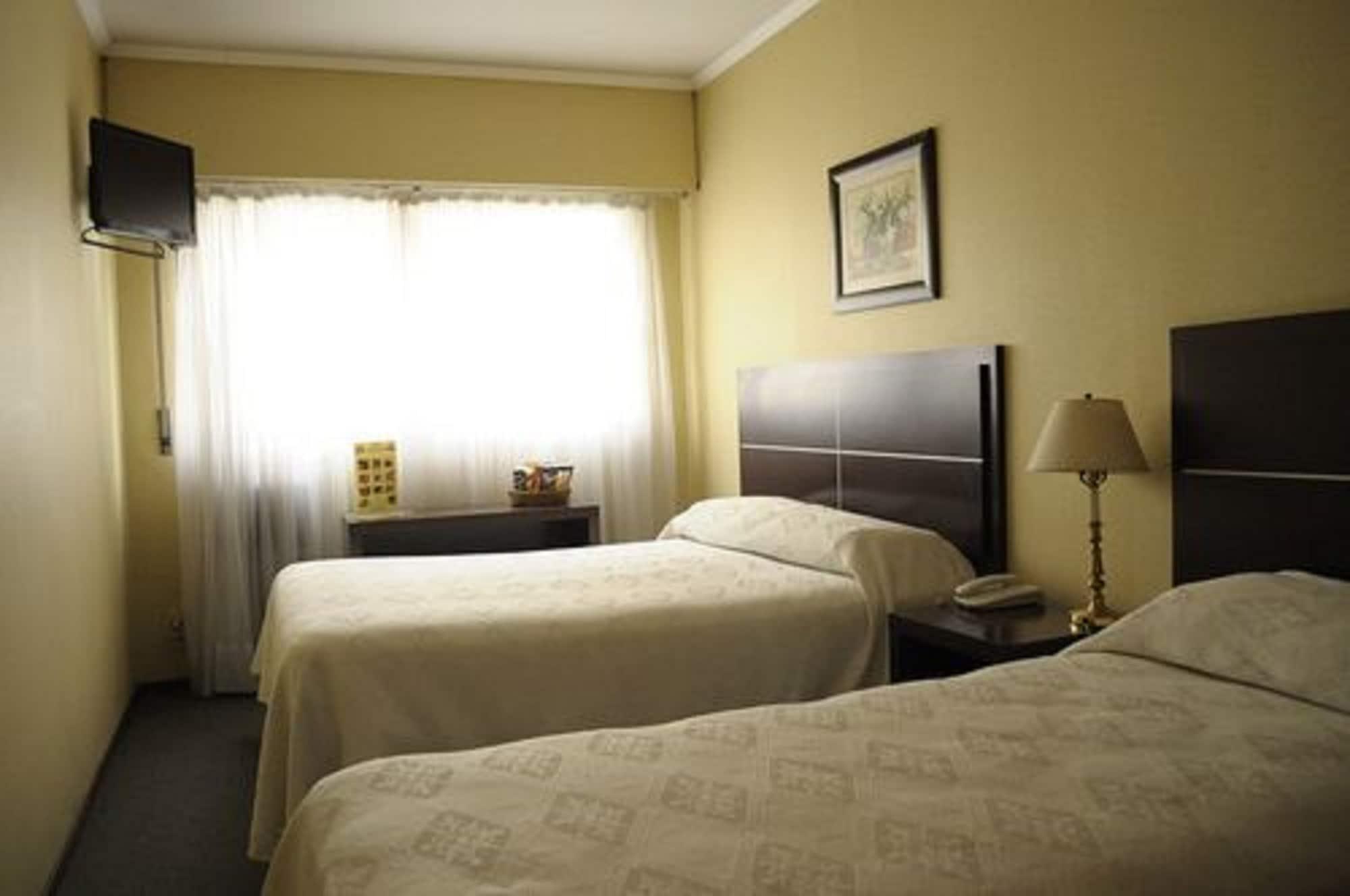 Hotel Europa モンテビデオ エクステリア 写真